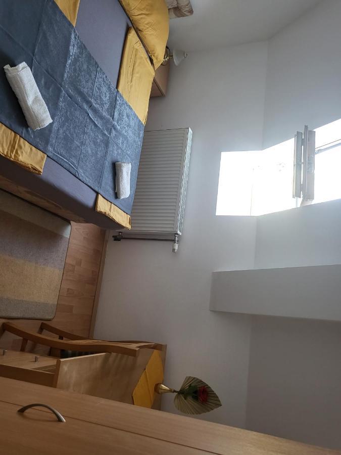 Pansion Brod Bed & Breakfast ภายนอก รูปภาพ